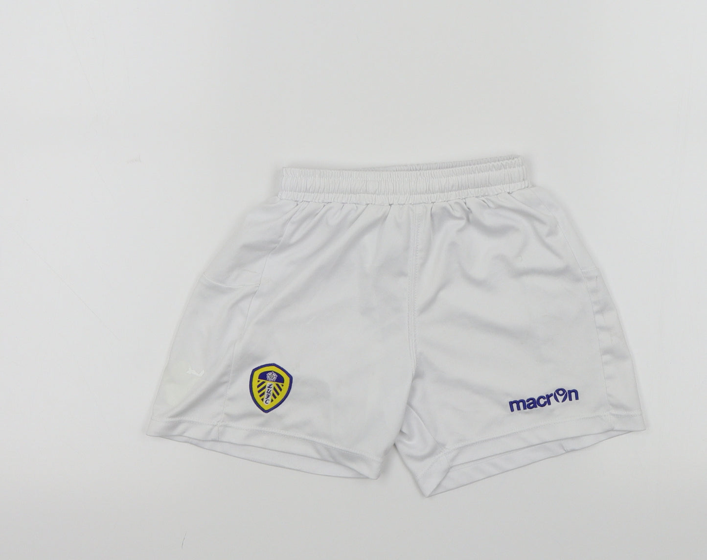 Macron Boys White   Bermuda Shorts Size 3-4 Years