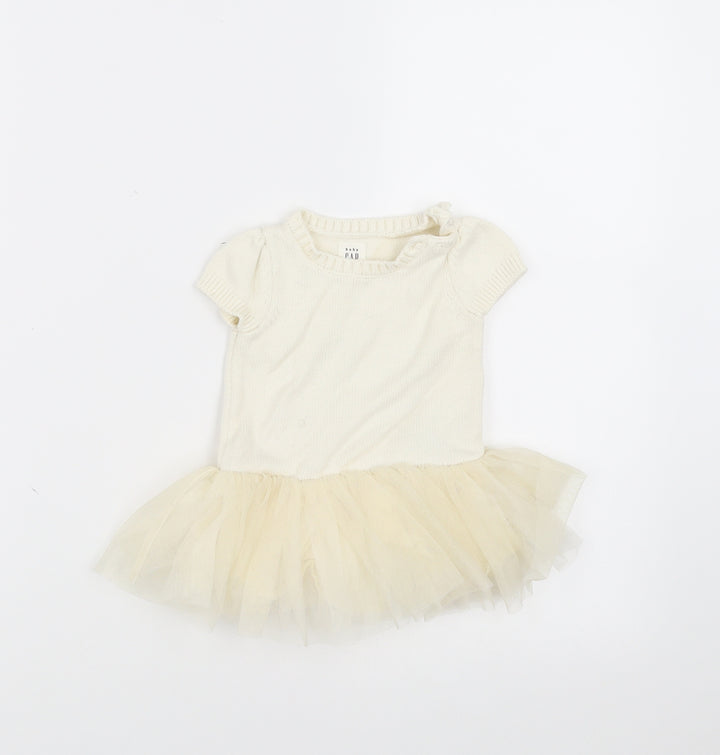Gap Girls Ivory   Jumper Dress  Size 3-6 Months