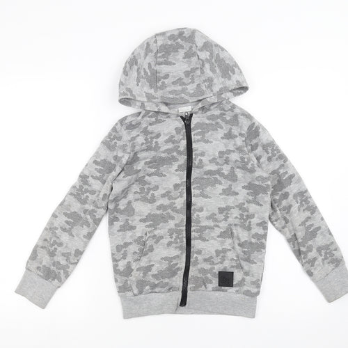F&F Boys Green Camouflage  Full Zip Hoodie Size 8-9 Years