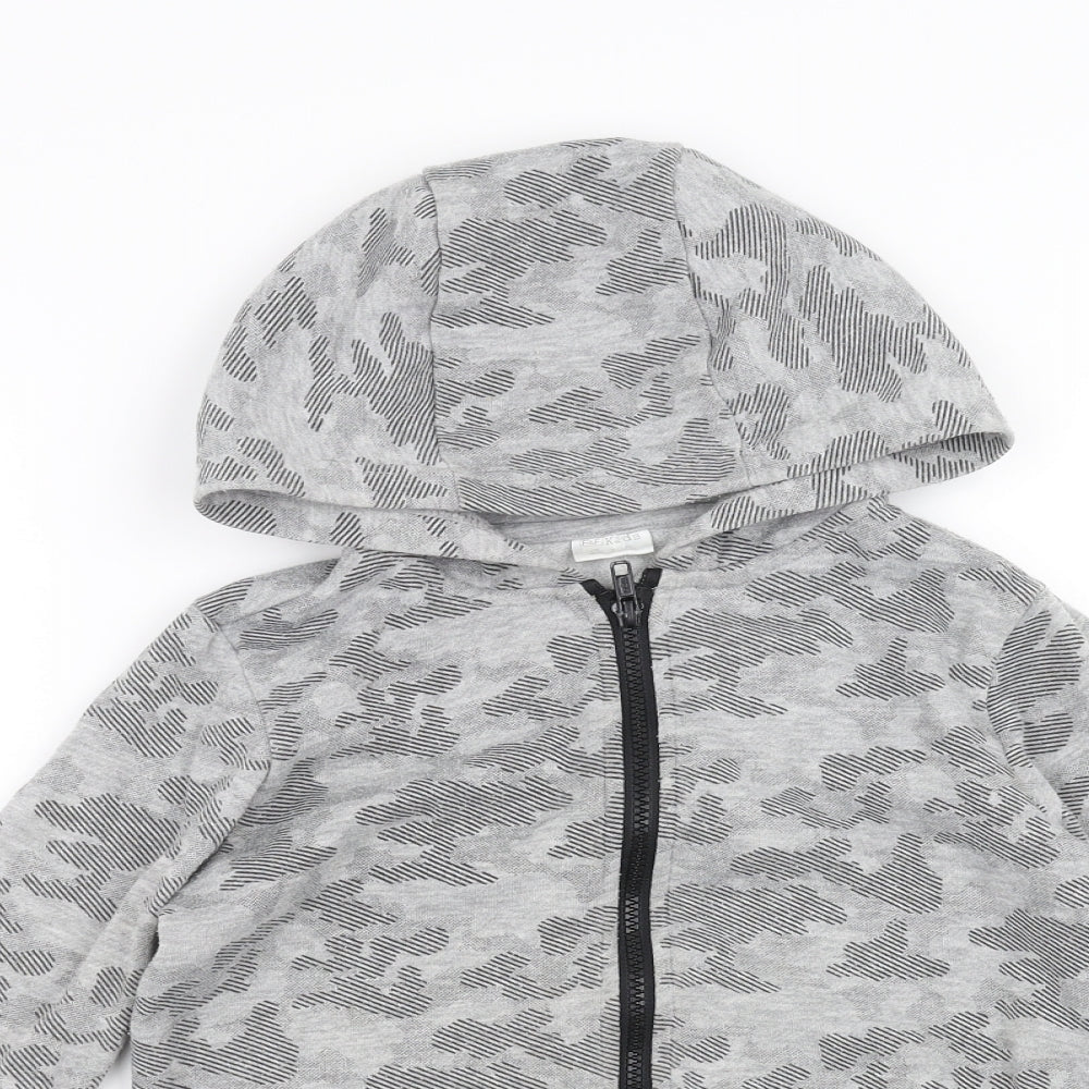 F&F Boys Green Camouflage  Full Zip Hoodie Size 8-9 Years