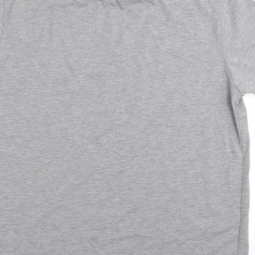 Closure London Mens Grey    T-Shirt Size L