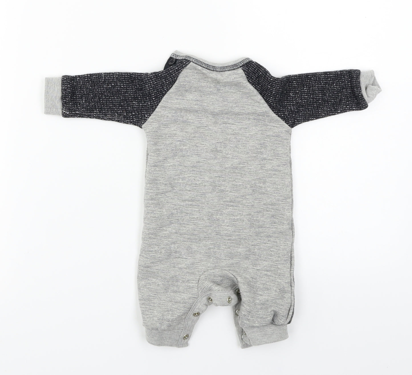 Nutmeg  Boys Grey   Babygrow One-Piece Size Newborn