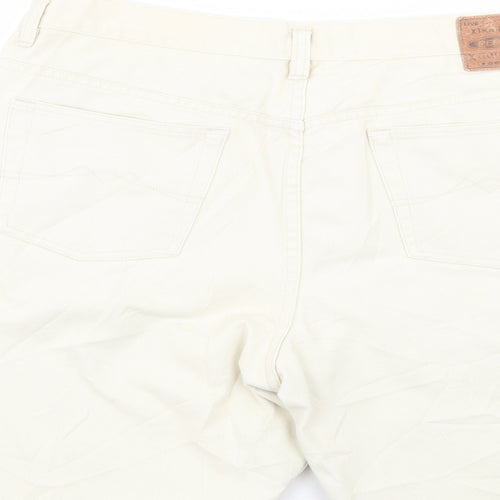 Pepsi Max Mens White  Denim Chino Shorts Size 38