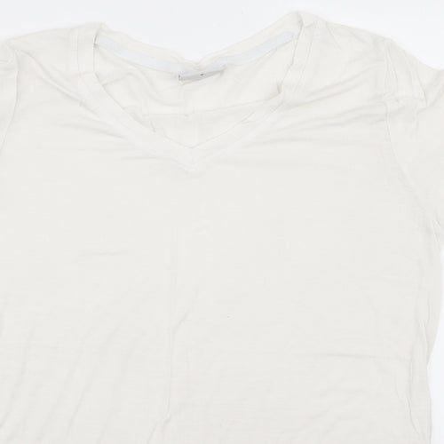 Preworn Womens White   Basic T-Shirt Size M