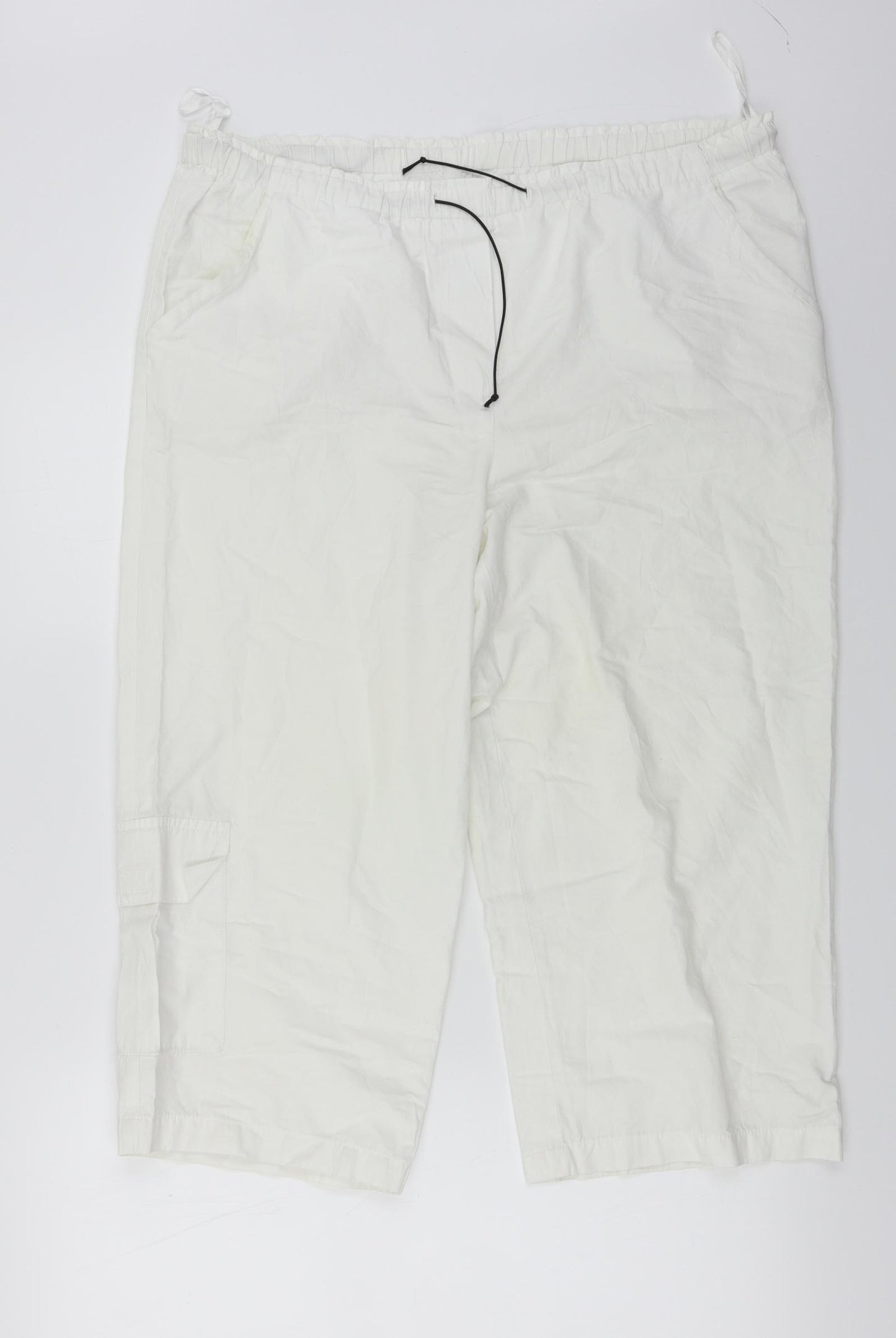 Preworn  Womens White   Cropped Trousers Size 34 in L21 in