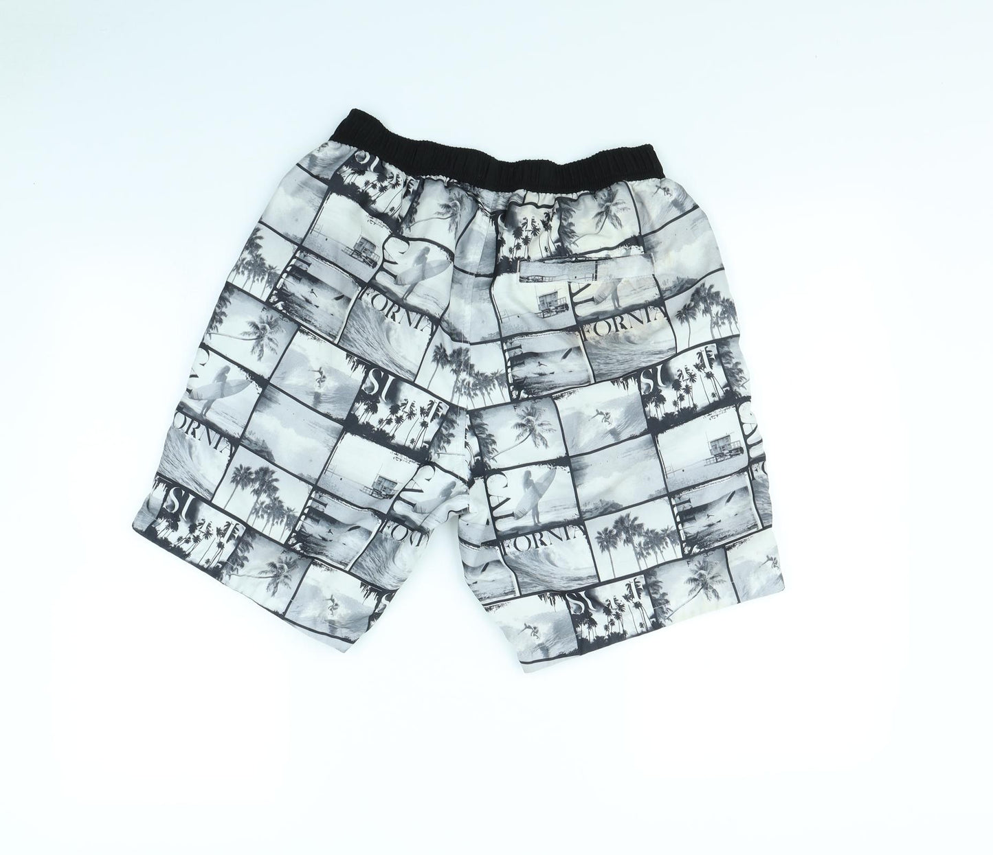 F&F Mens White Geometric  Sweat Shorts Size M