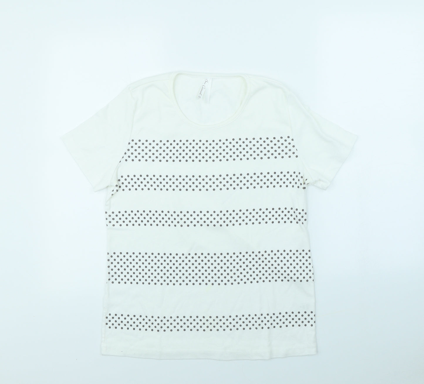 BM collection Womens White   Basic T-Shirt Size M