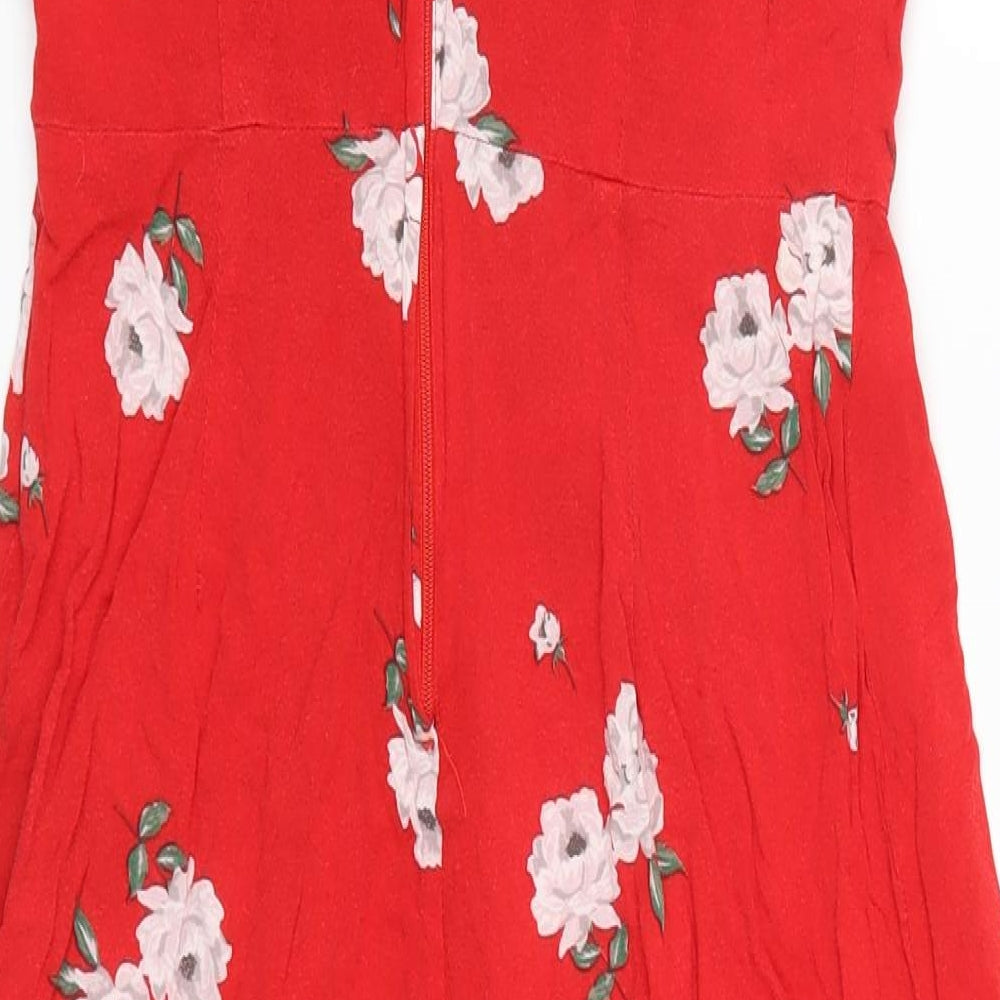 H&M Womens Red Floral  Jumpsuit One-Piece Size 12 L19 in