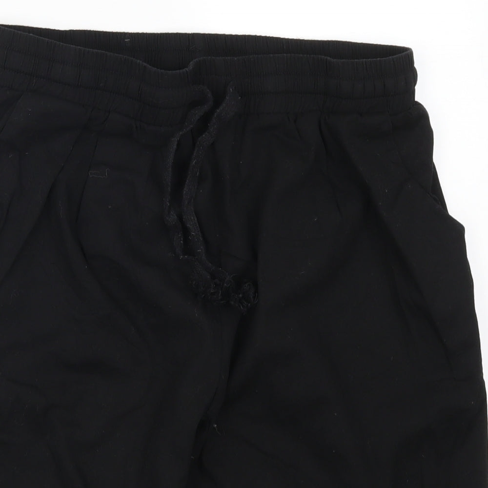 Preworn Mens Black   Bermuda Shorts Size 30