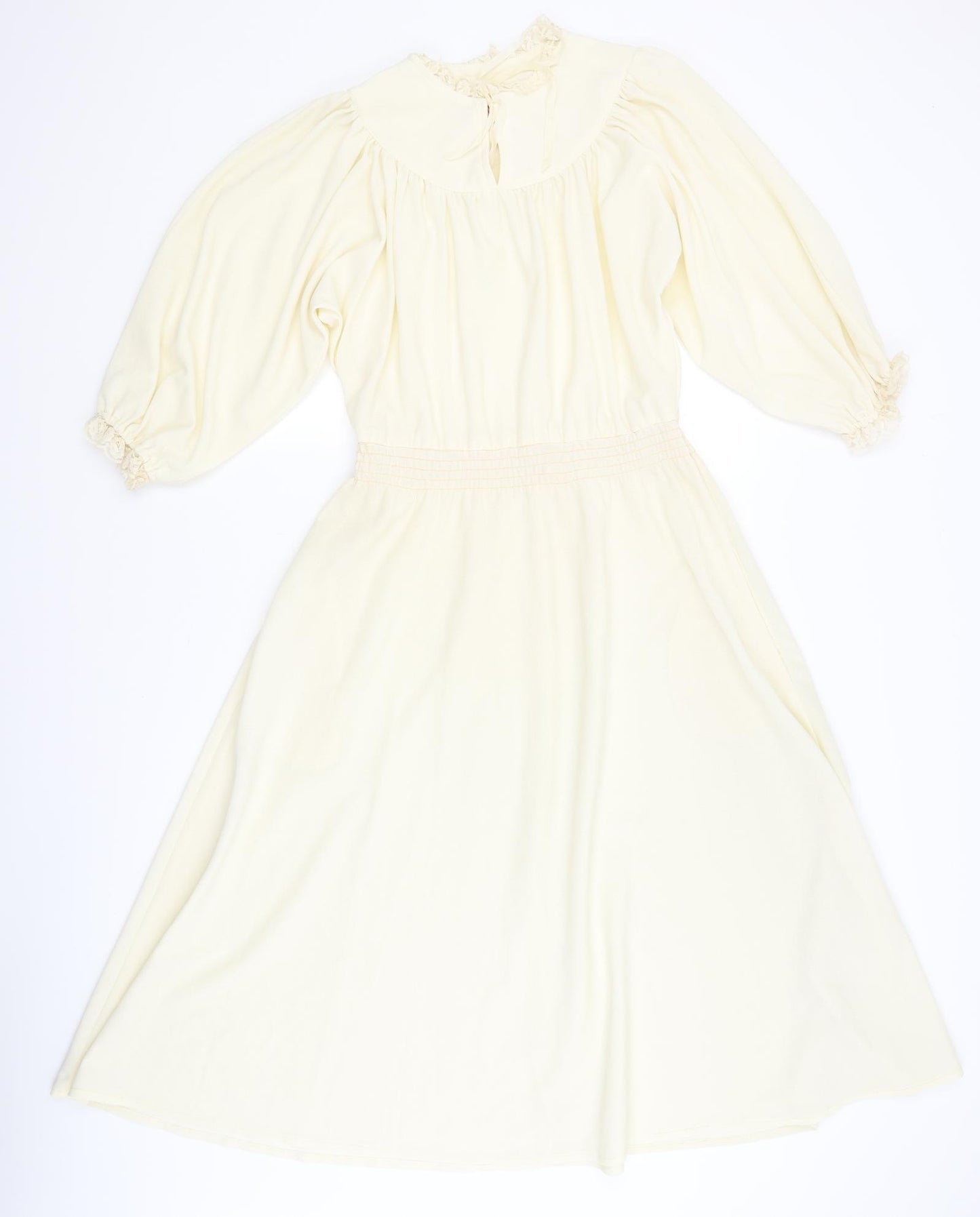Preworn Womens Ivory   Fit & Flare  Size 10