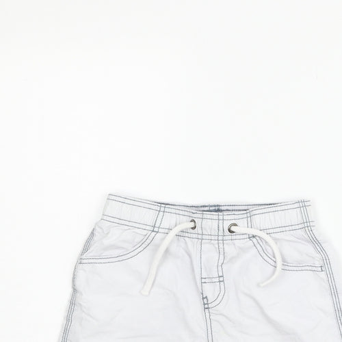 TU Boys White   Chino Shorts Size 6 Years
