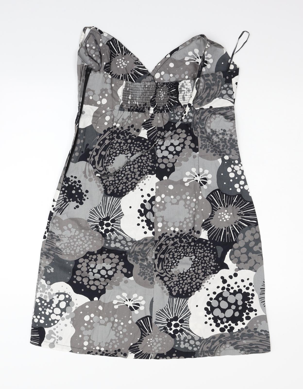H&M Womens Grey Geometric  Fit & Flare  Size 14