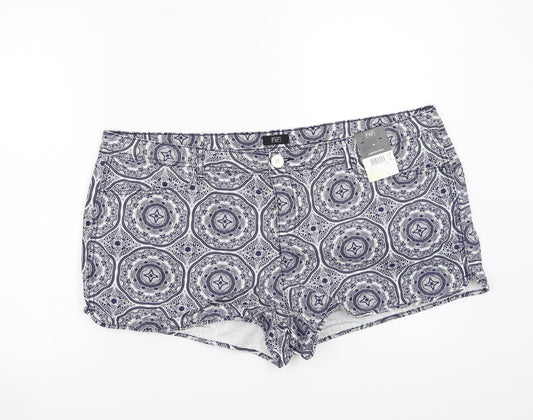 Front view of F&F women’s blue geometric bermuda shorts, size UK 20