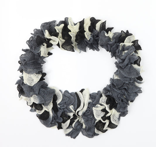 Front view of Preworn Grey Scarf