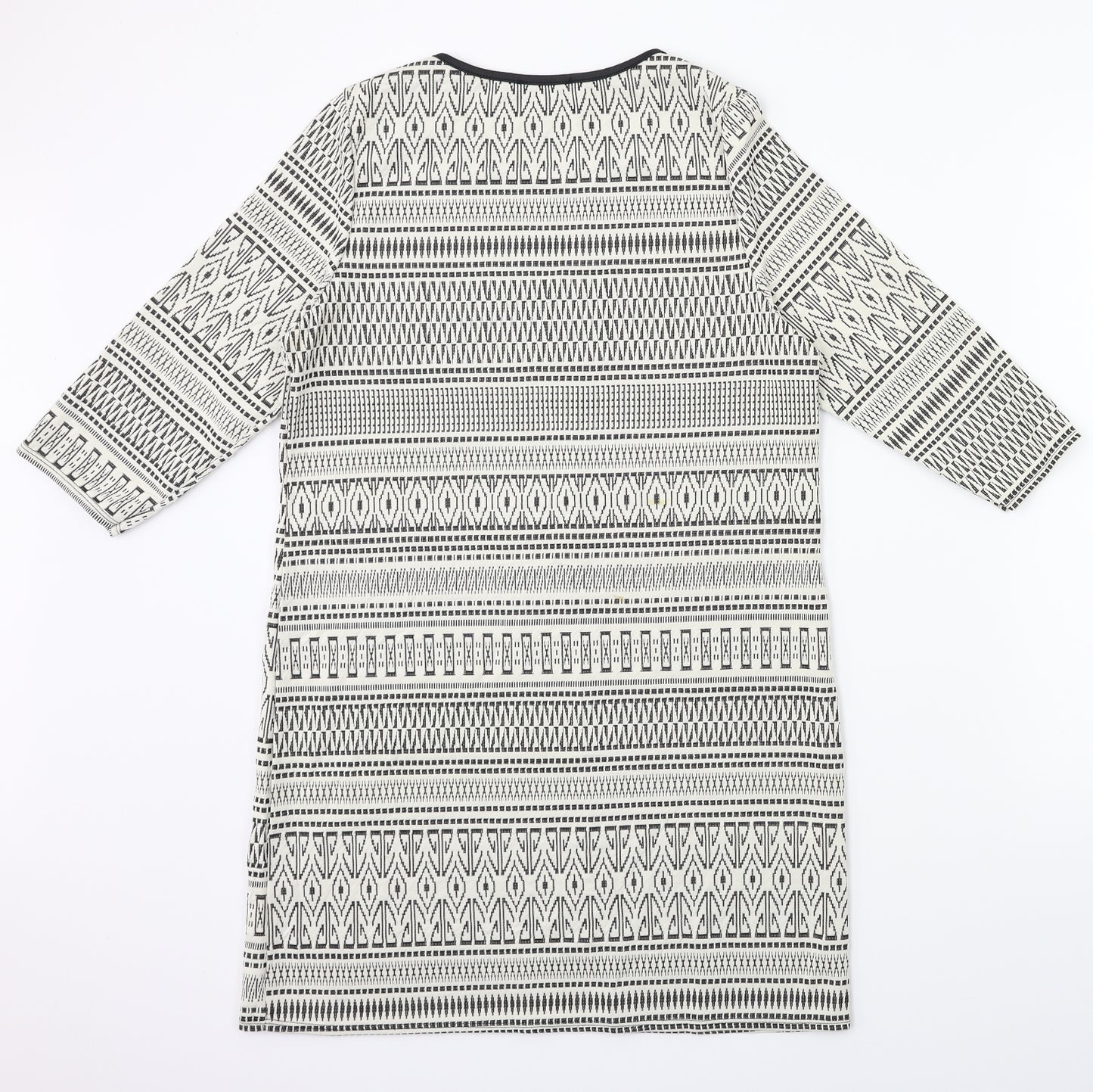 Preworn Womens White Geometric  Shift  Size 12