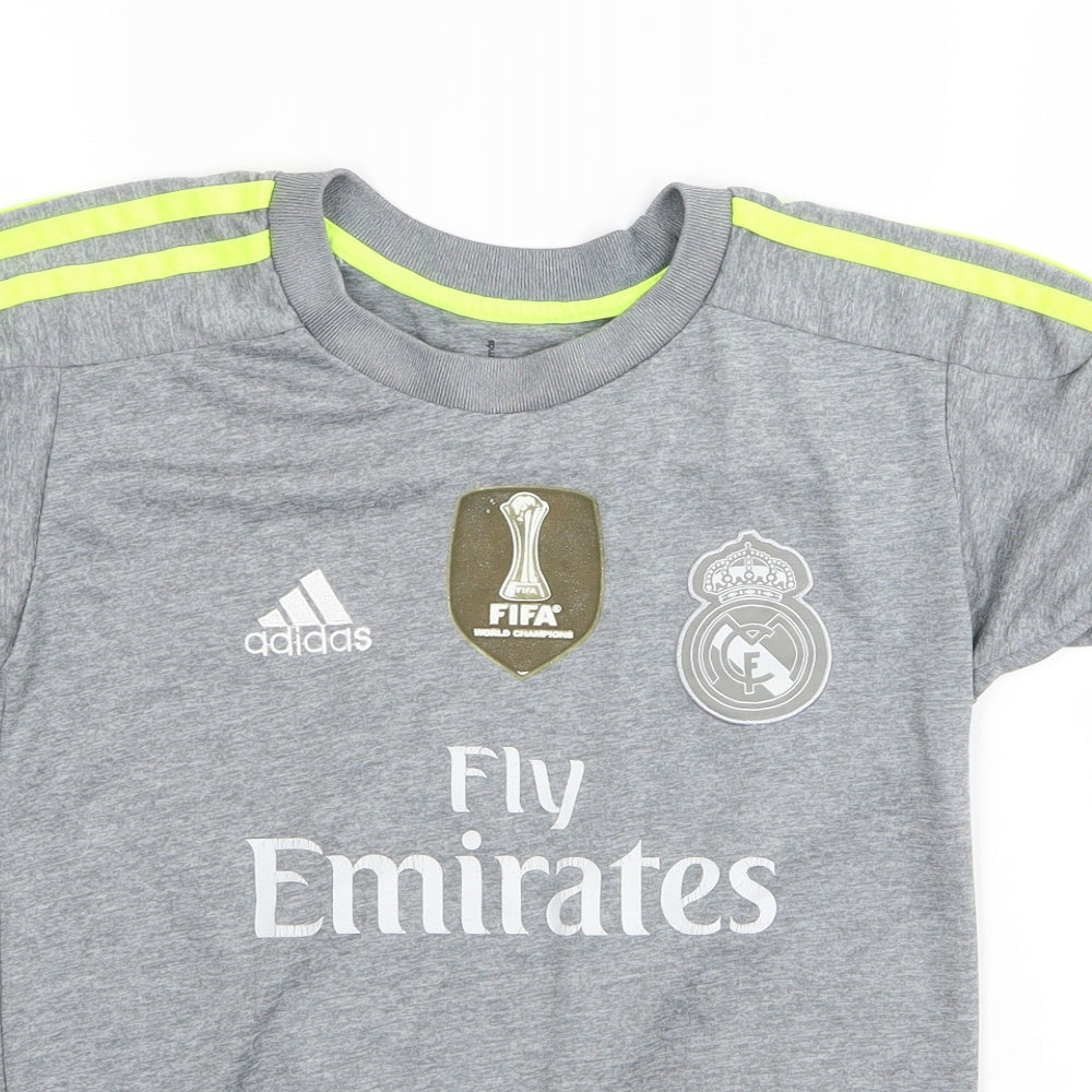 adidas Boys Grey Striped  Basic T-Shirt Size 7-8 Years  - Real Madrid Ronaldo