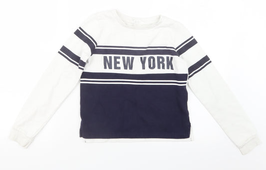 Front view of H&M girls’ white jumper, size 9-10, years