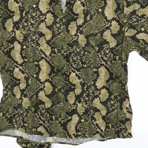 H&M Womens Green Animal Print  Basic T-Shirt Size 8