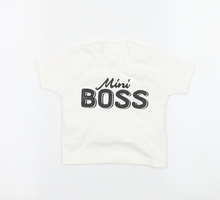 Preworn Baby White  Jersey Basic T-Shirt Size 0-3 Months  - Mini Boss
