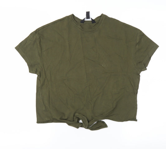 Front view of New Look girls’ green basic t-shirt, size 12-13, years