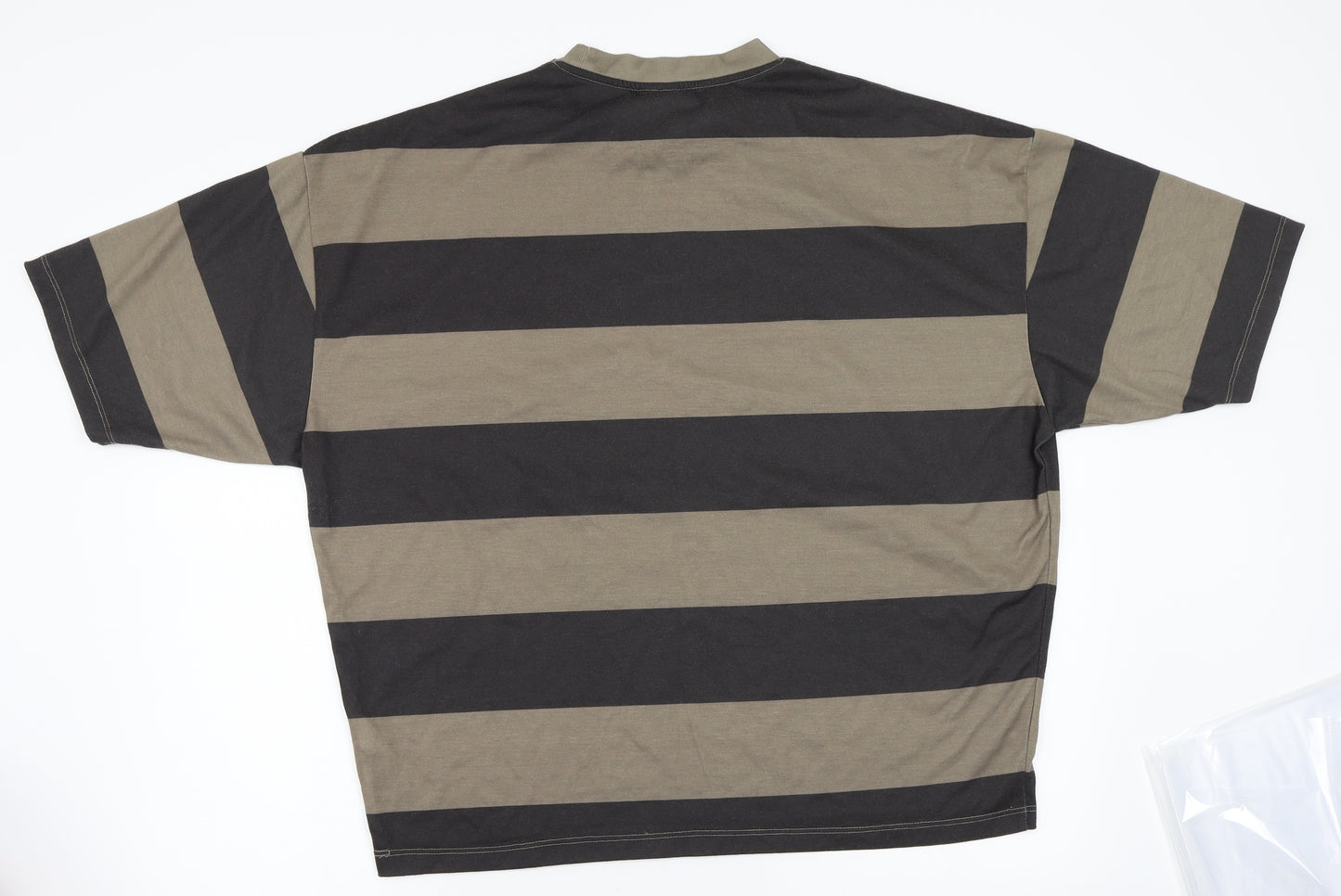 ASOS Mens Green Striped   T-Shirt Size M
