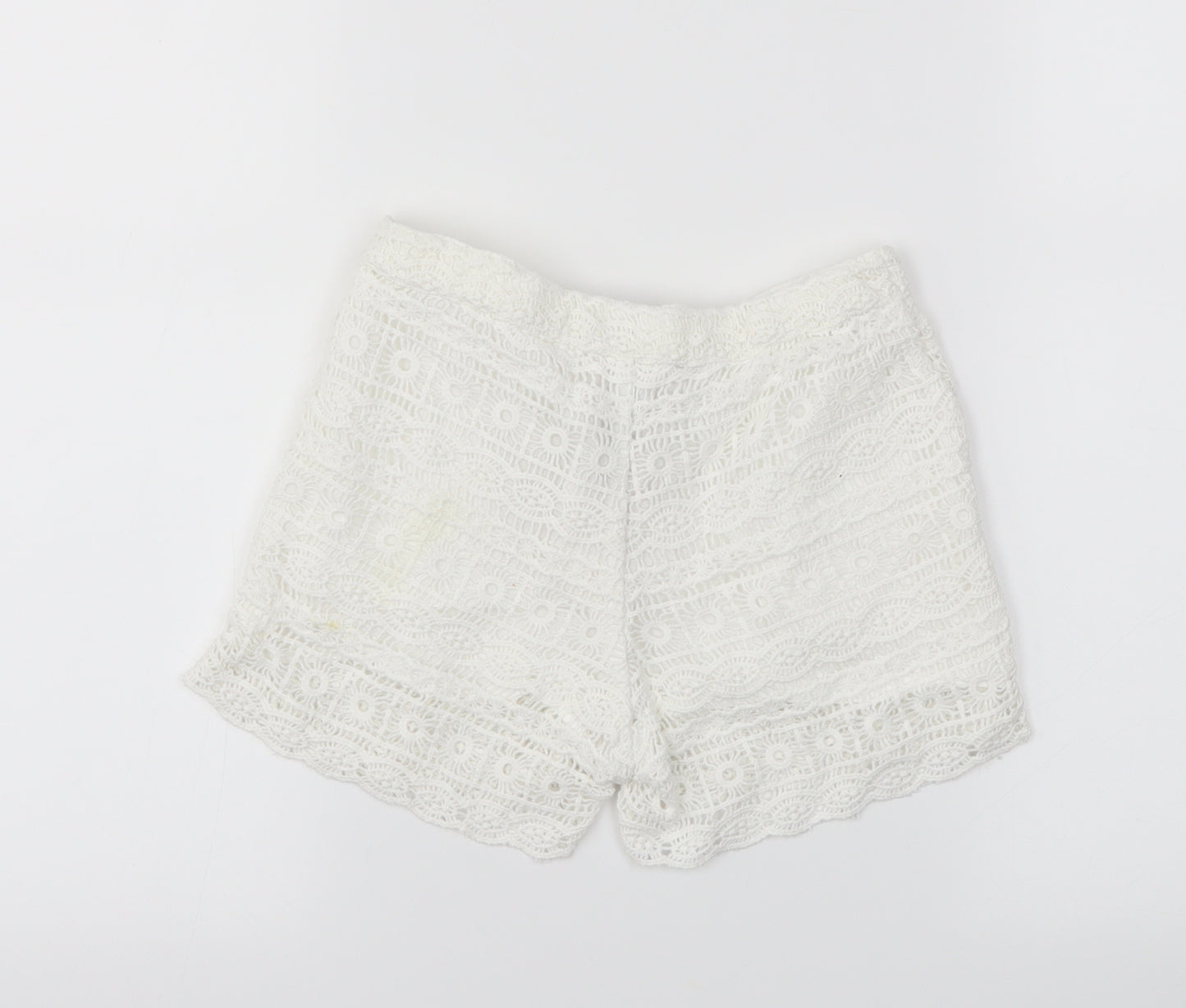 M&S Girls White   Compression Shorts Size 5-6 Years