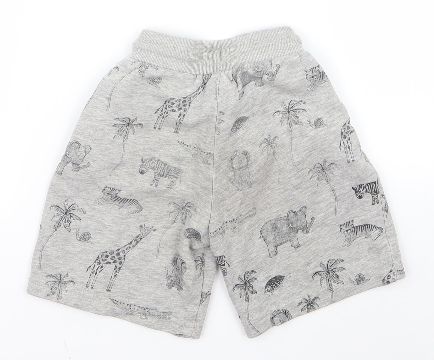 Preworn Boys Grey   Sweat Shorts Size 5 Years
