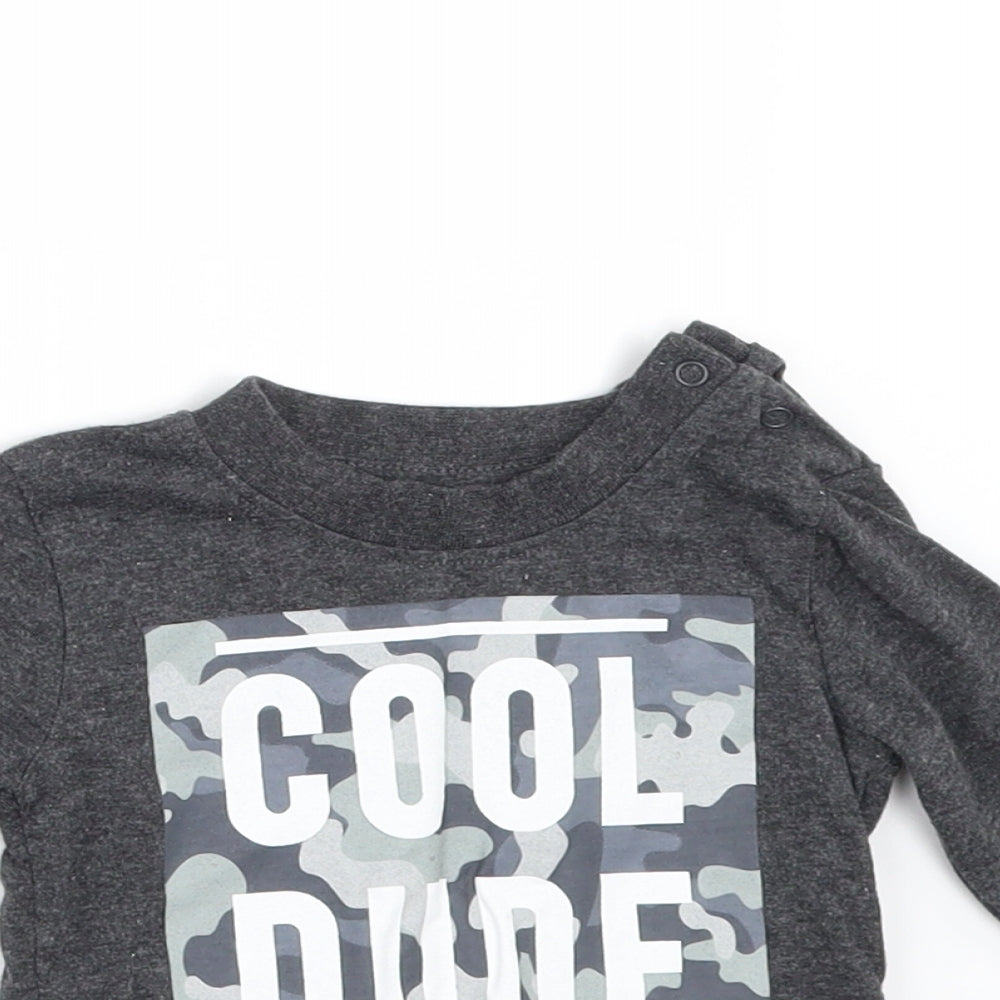 Primark Boys Grey   Basic T-Shirt Size 3-6 Months
