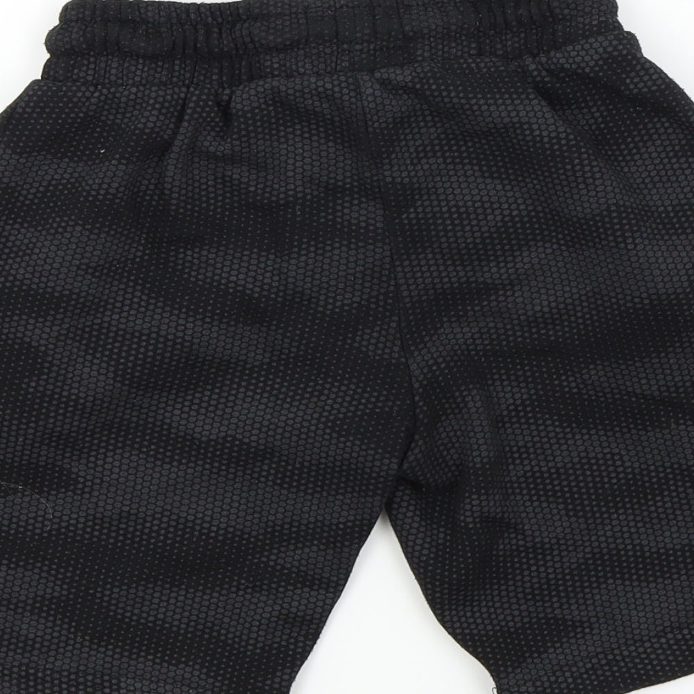 Primark Boys Beige Colourblock  Bermuda Shorts Size 9 Years