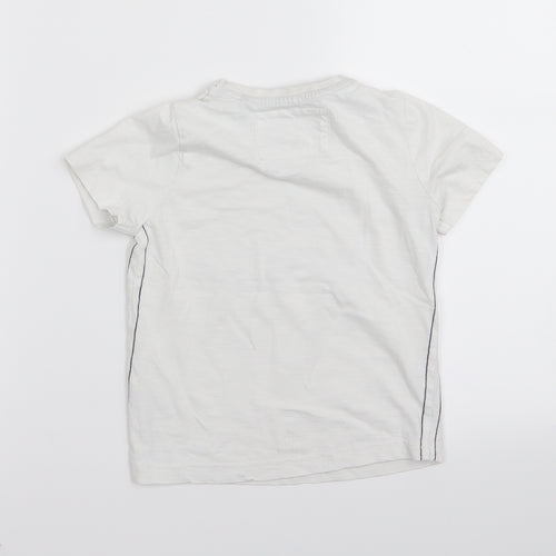 TU Boys White   Basic T-Shirt Size 3 Years