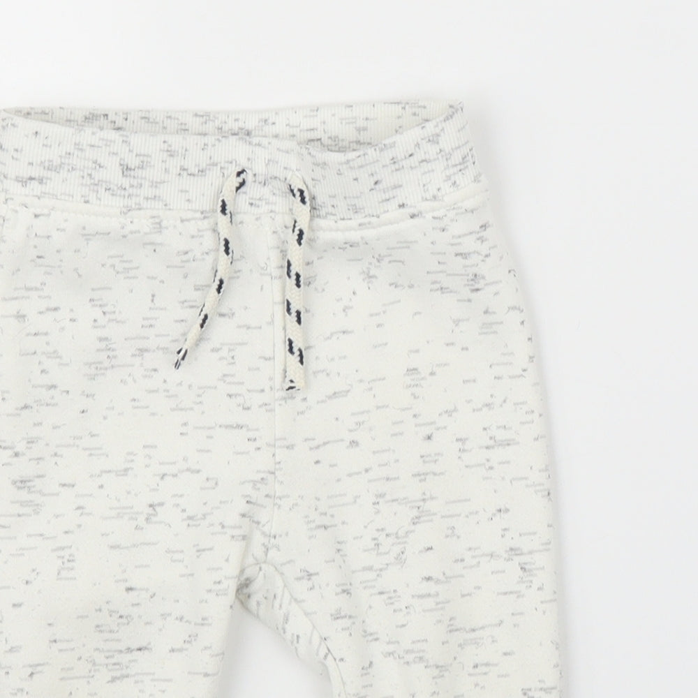 Primark Boys Grey   Sweatpants Trousers Size 6-9 Months