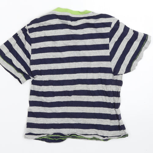 Primark Boys Grey Striped  Basic T-Shirt Size 6-7 Years