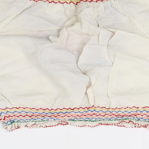 Preworn Womens Beige   Basic Blouse Size M  - Hand Embroidered