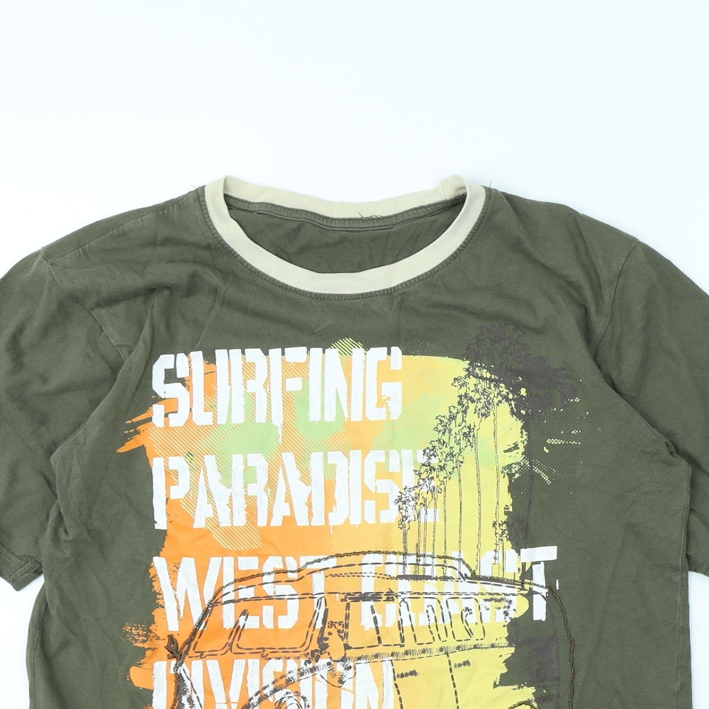 Preworn Boys Green   Basic T-Shirt Size 12 Years
