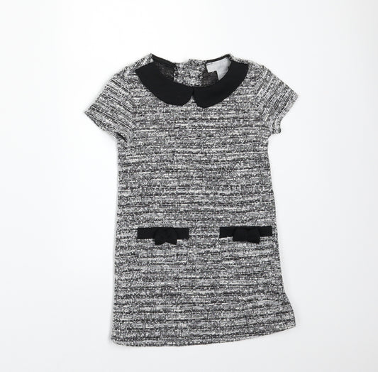 Front view of Primark girls’ grey a-line, size 12-18, months