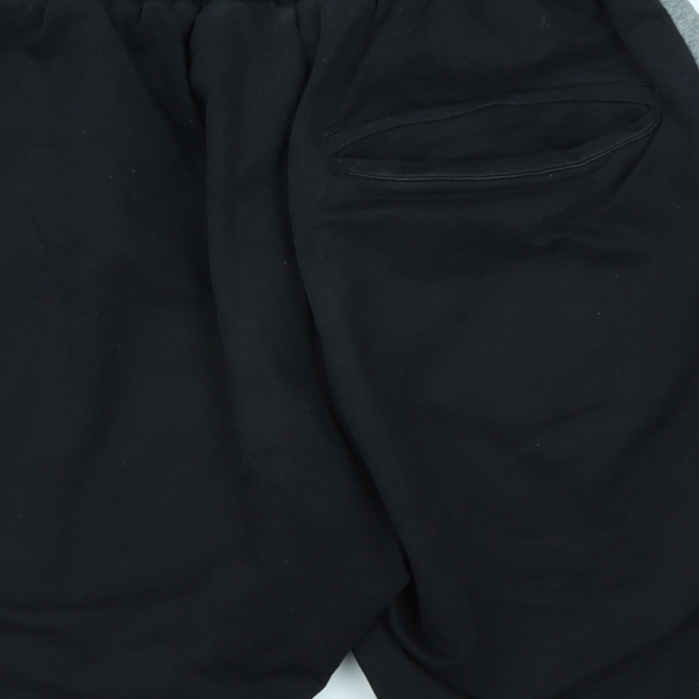 Vanquish Mens Black   Sweat Shorts Size S