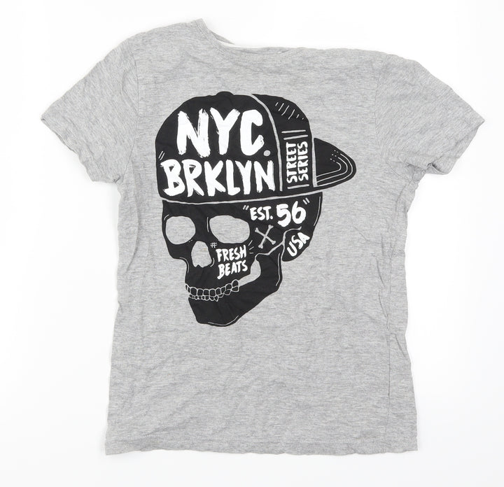 Primark Boys Grey   Basic T-Shirt Size 10-11 Years  - NYC Brooklyn Skull