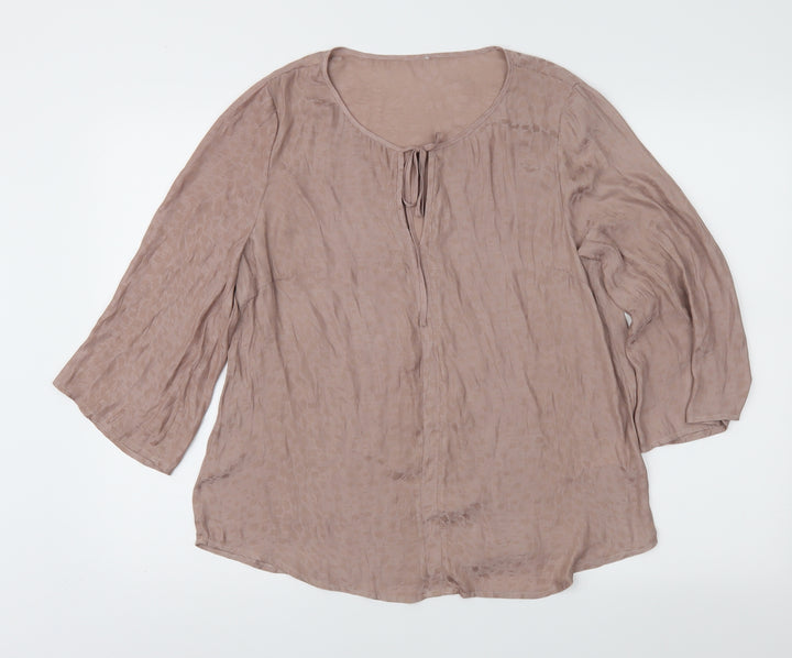 Saint Tropez Clothing Womens Brown Animal Print  Basic Blouse Size M