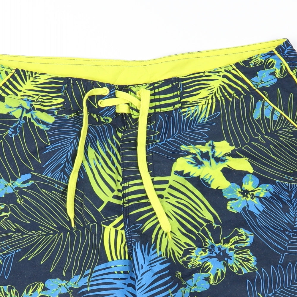 Cedar Wood State Mens Blue Geometric  Bermuda Shorts Size 36 in