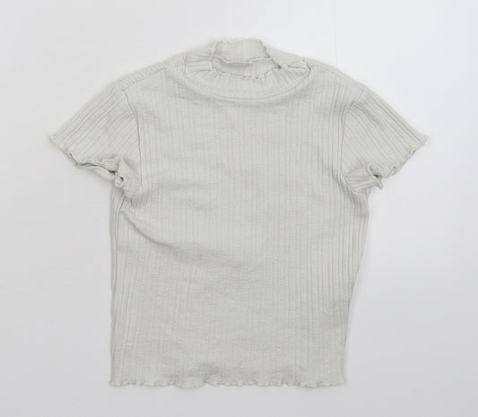 Front view of Zara girls’ white jumper, size 7, years