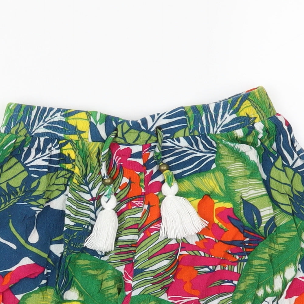 Candy Girls Green Floral  Sweat Shorts Size 9 Years