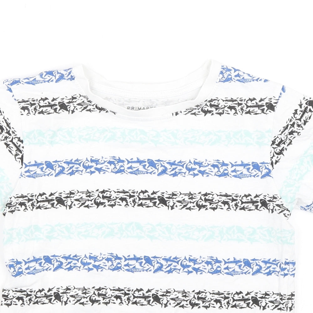 Primark Boys White   Basic T-Shirt Size 6-7 Years  - sharks