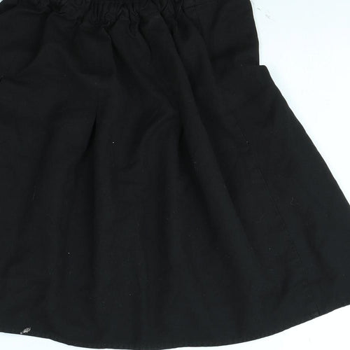 Preworn Girls Black   Flare Skirt Size 11 Years