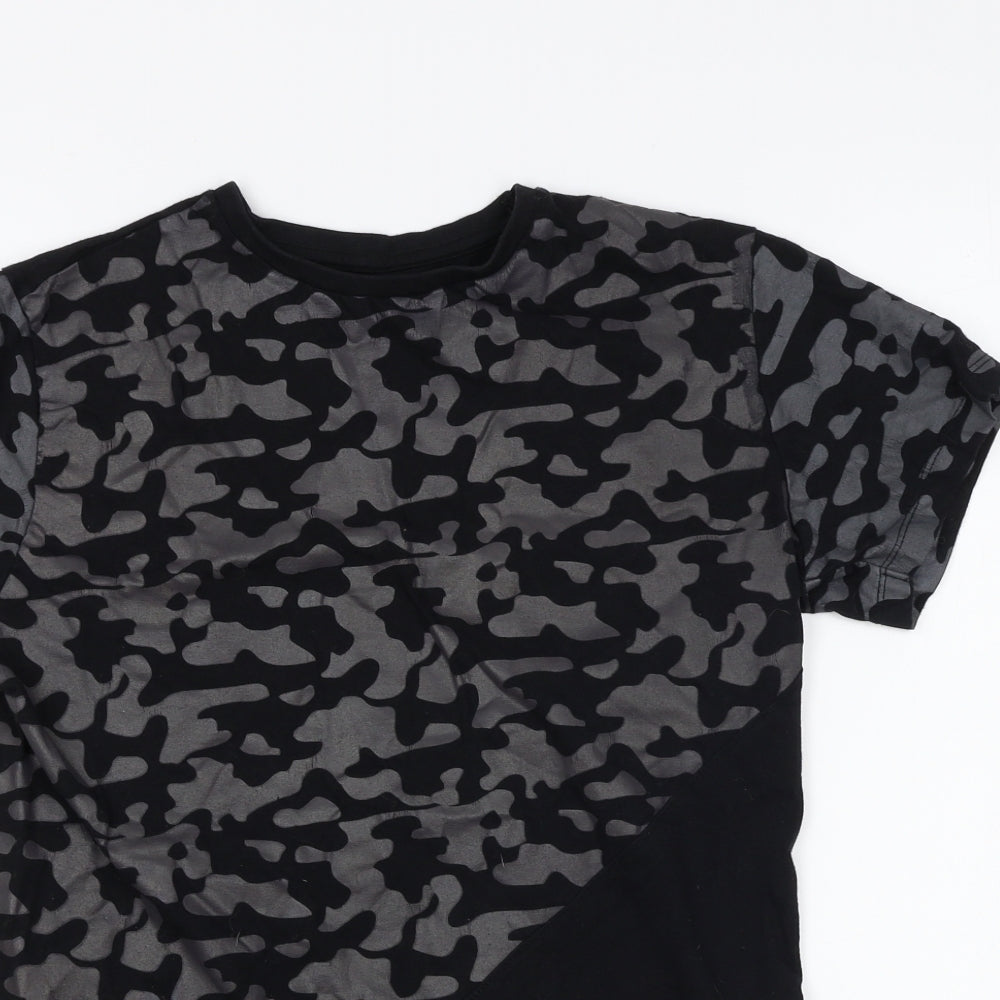 Primark Boys Black Camouflage  Basic T-Shirt Size 11-12 Years