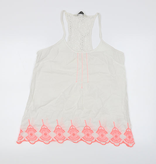 Front view of Primark girls’ white basic tank, size L