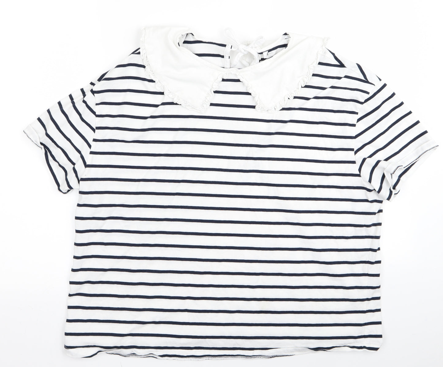 very  Womens White Striped  Basic Blouse Size M