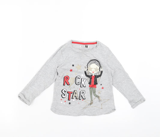 Front view of Pep&Co girls’ grey basic t-shirt, size 3-4, years - rock star