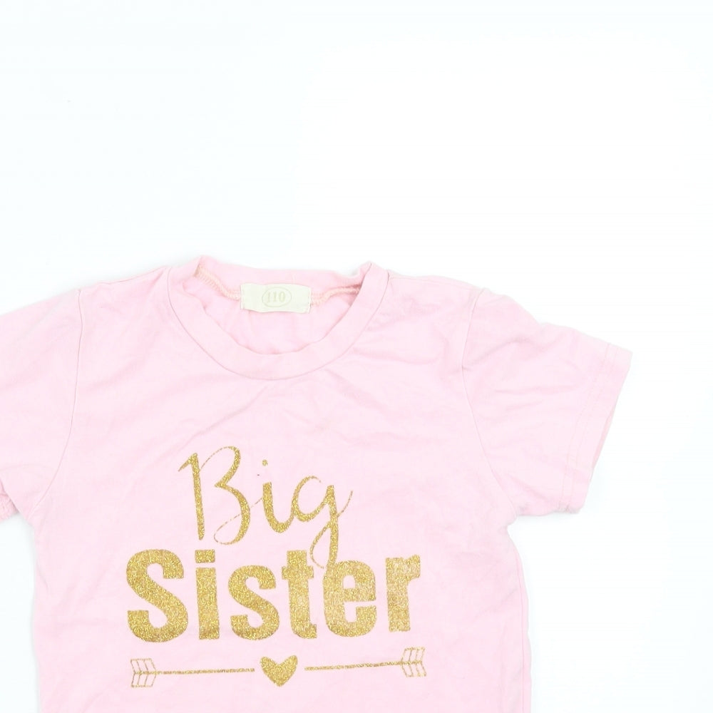 Preworn Girls Pink   Basic T-Shirt Size 5 Years  - Big Sister