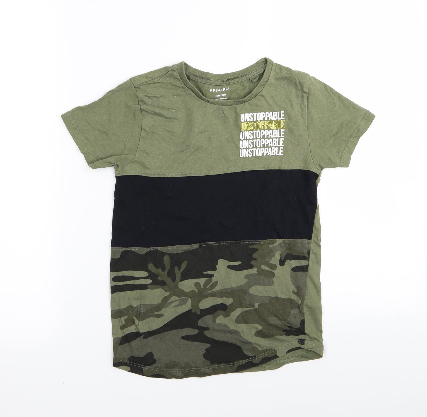 Primark Boys Green Camouflage  Basic T-Shirt Size 6-7 Years
