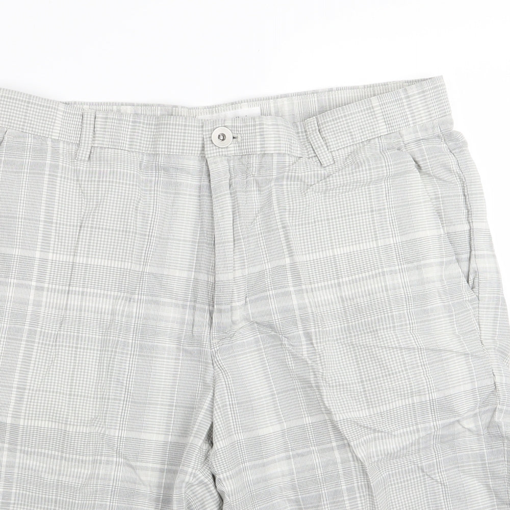 Calvin Klein Mens Grey Check  Chino Shorts Size 32 in